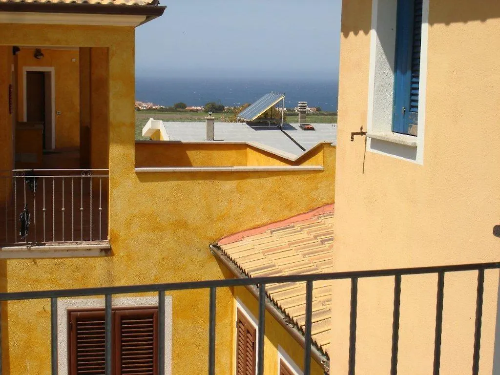 Valledoria 2 Apartments  ヴァッレドーリア
